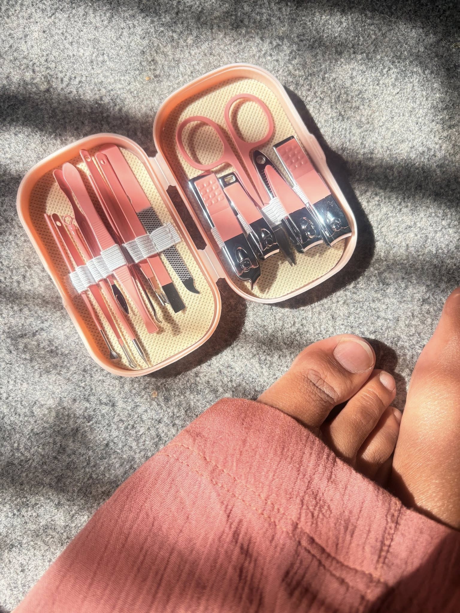 Manicure Pedicure set